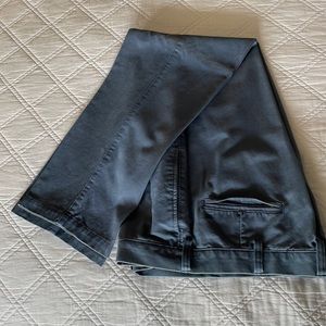 Haggar H26 Khaki Pants 33x30